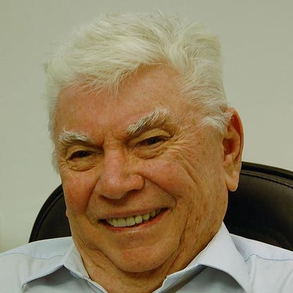 From Farmworker to Billionaire: The Nevaldo Rocha Story and Riachuelo's Rise